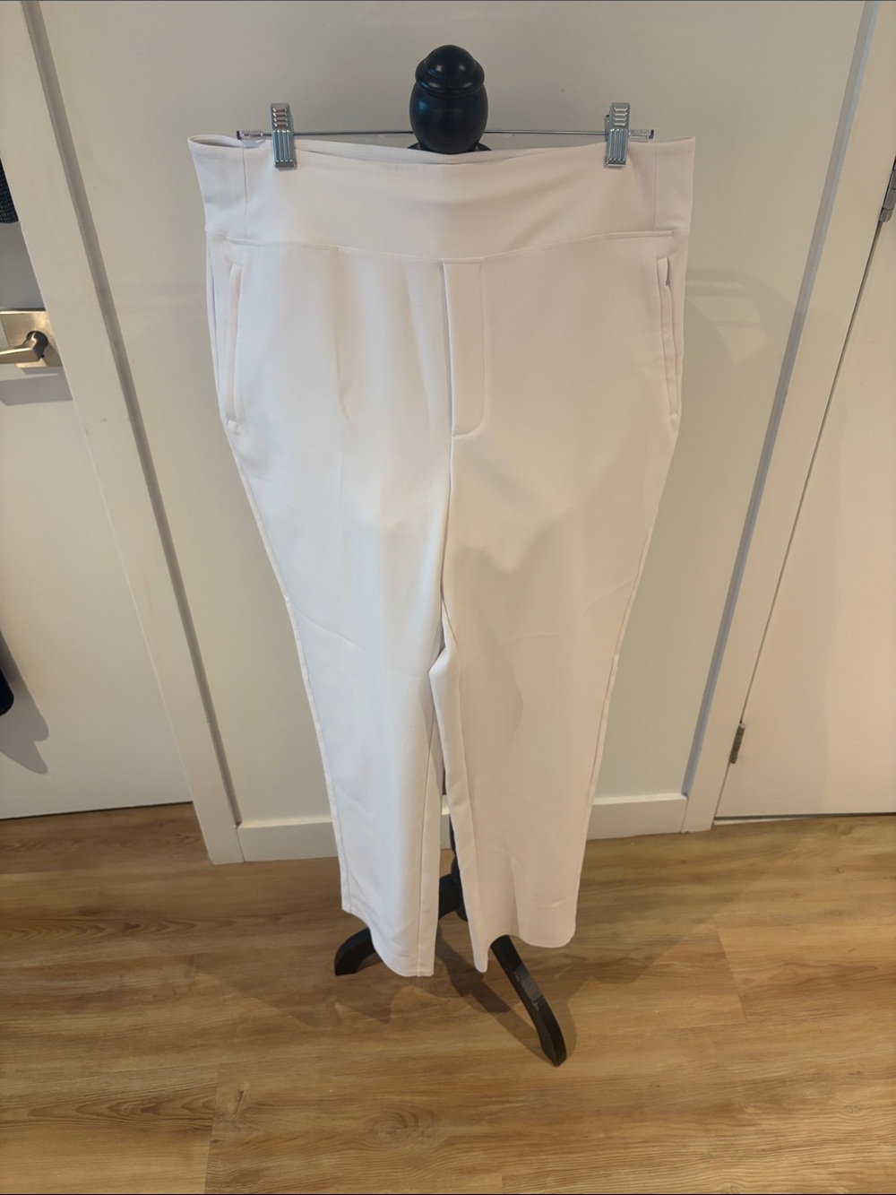 Athleta Emdless White Straight-Leg Ponte Pants